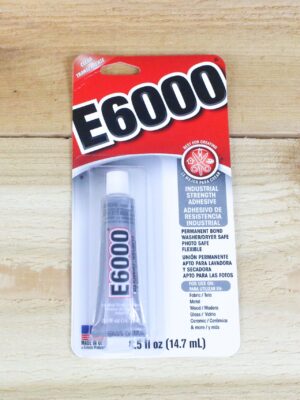 e 6000 waterproof glue mini size 1/2 ounce perfect for attaching air plants to wood, cork bark, metal or glass